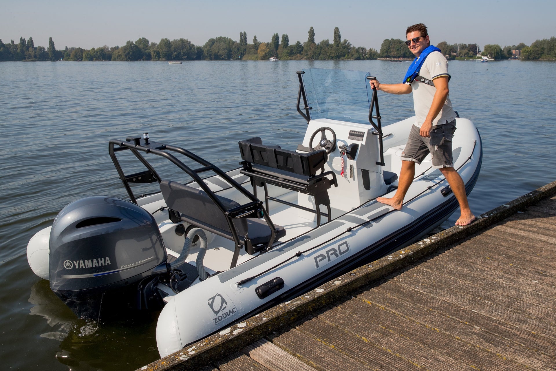 Replace inflatable boat valve