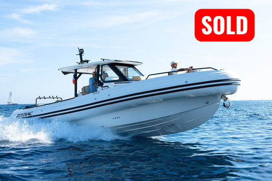 Zodiac X10CC in actie op open zee